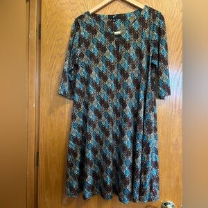 GNW Gorgeous A Line Dress, mid length sleeves, Size L.